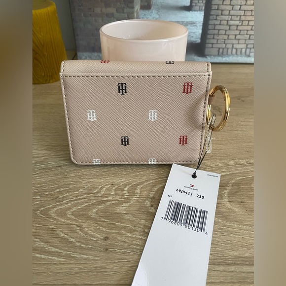 NWT Tommy Hilfiger Logo Card/Key Wallet in tan with Navy, White and Red logo. - Picture 2 of 4